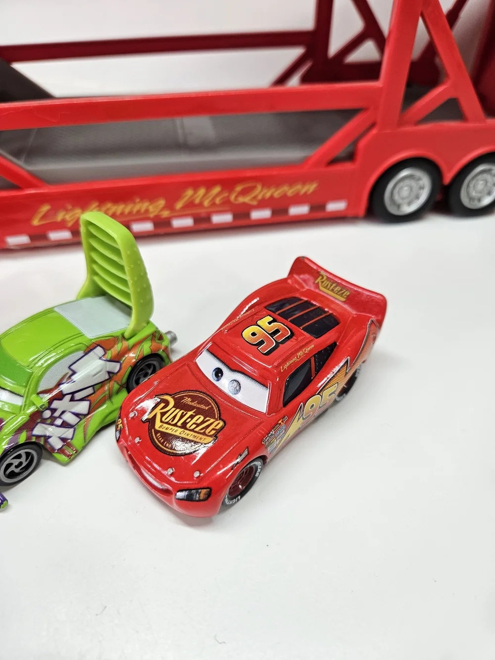 Disney Pixar CARS MACK Transporter 18